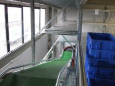 Transporter s ravnom PVC trakom, kosi